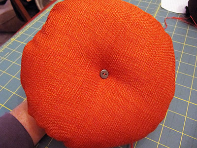 pumpkin tutorial thread button